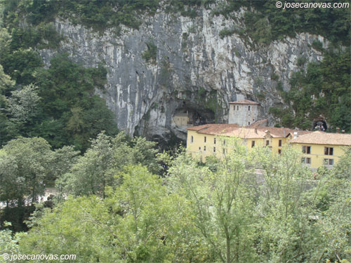 cueva2