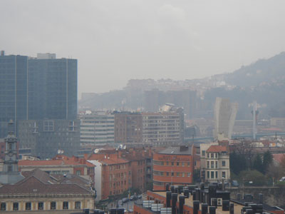 Bilbao feo y gris