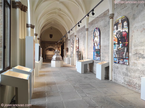 claustro2