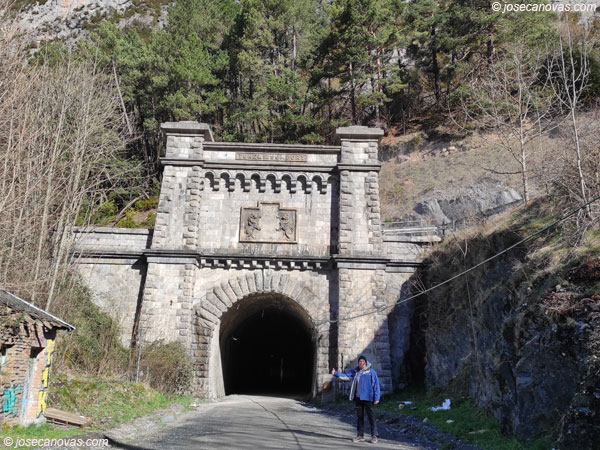 tunel2