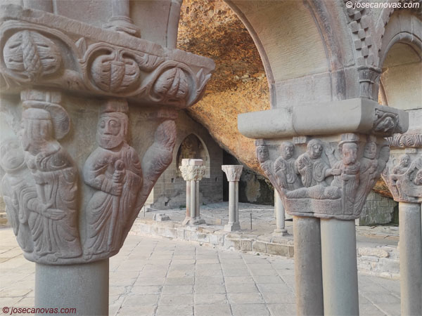 capiteles2